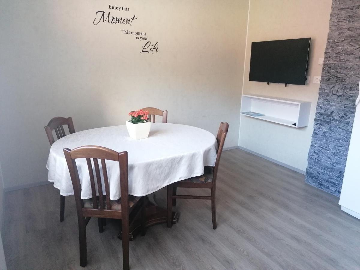 Apartmaji Valter Srpenica Kültér fotó