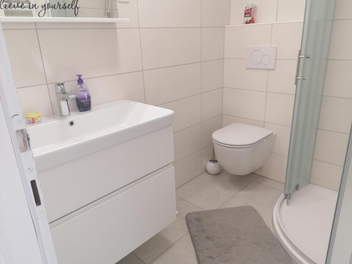 Apartmaji Valter Srpenica Kültér fotó