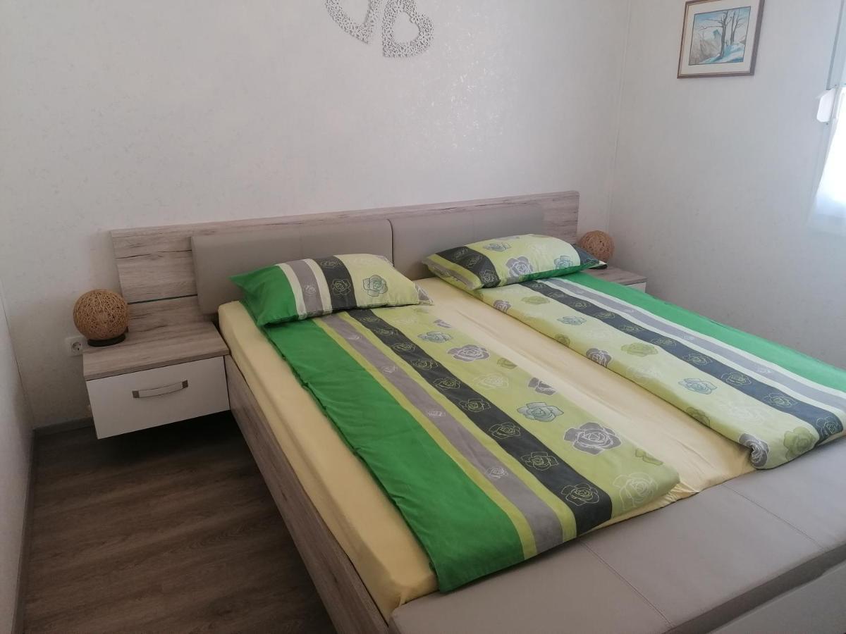Apartmaji Valter Srpenica Kültér fotó